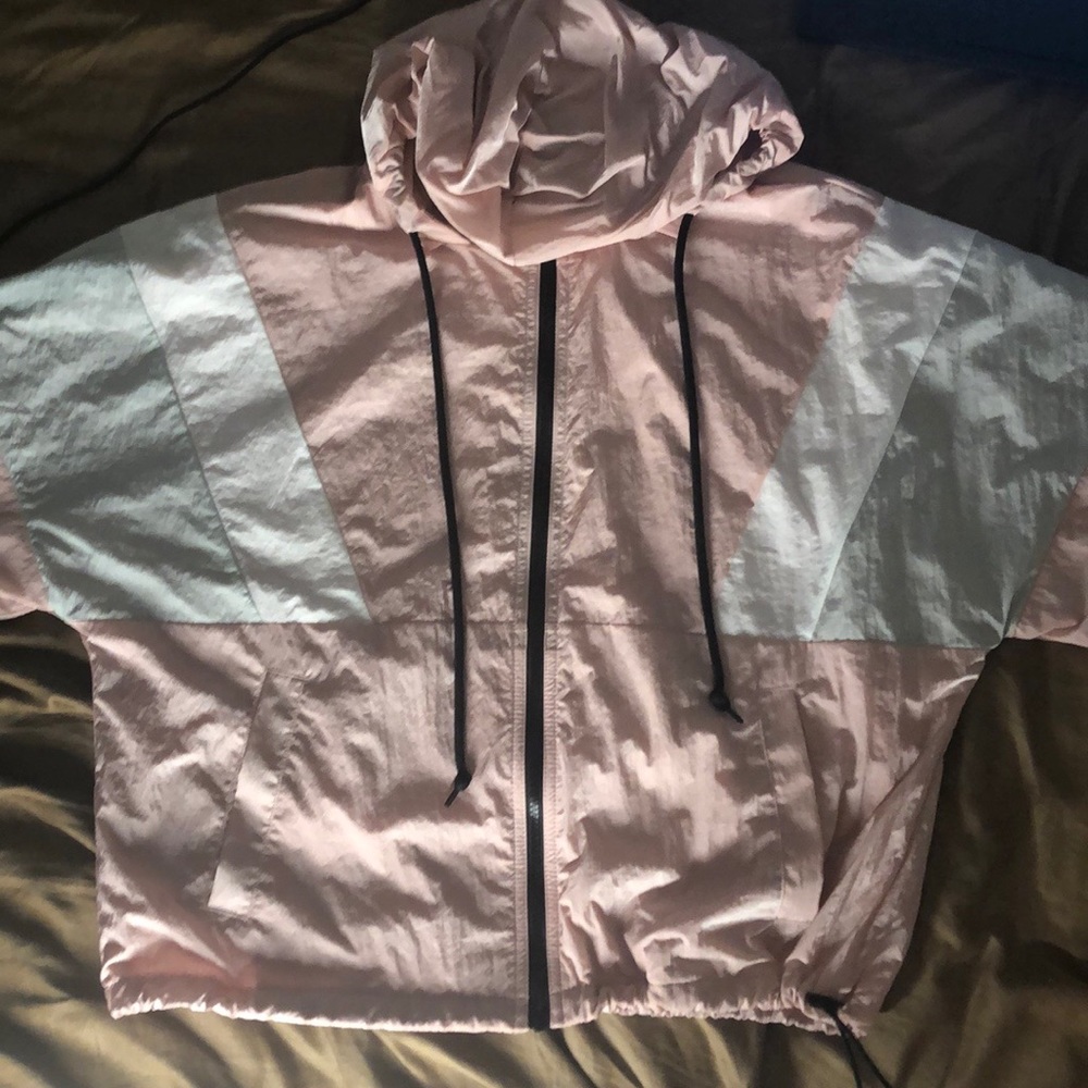 Pink Victoria’s Secret wind breaker - Picture 1 of 7